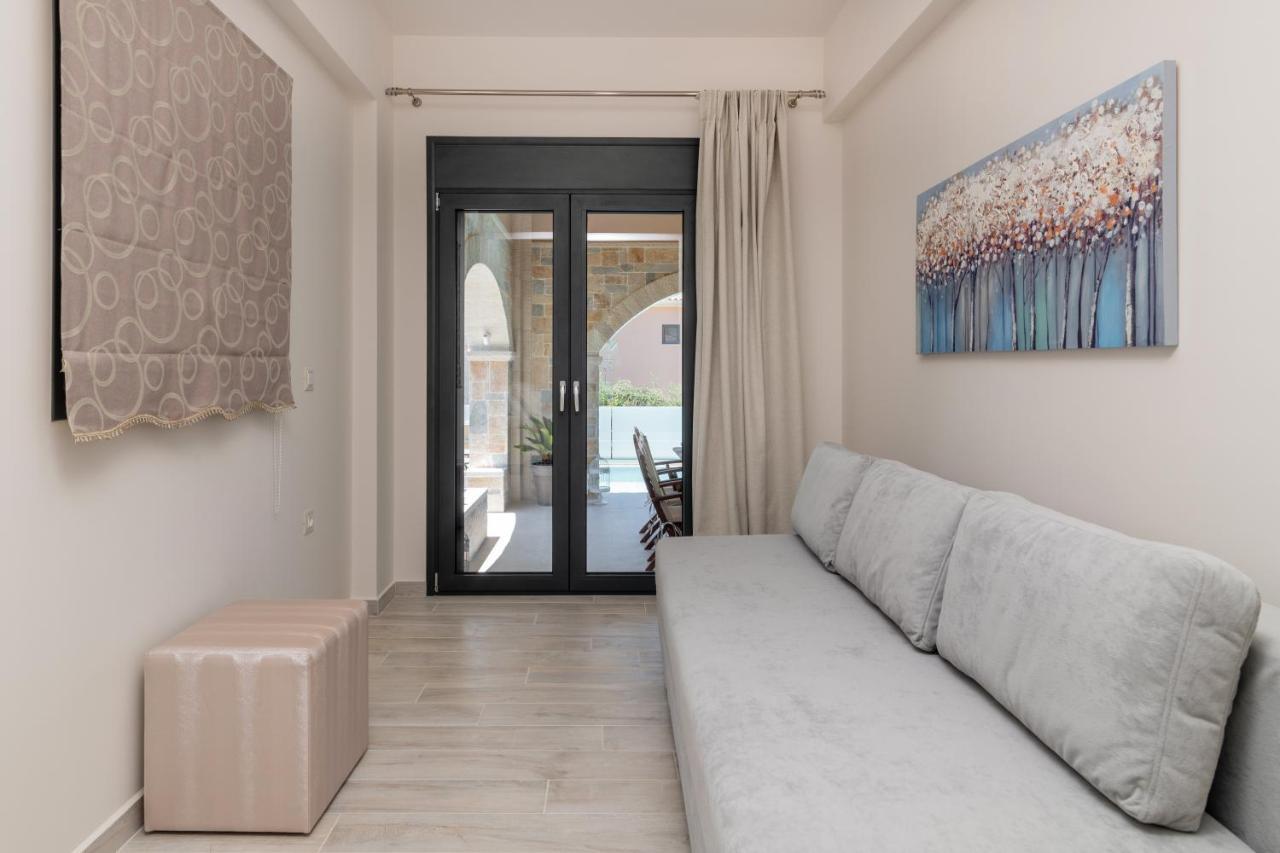 Romanza II Luxury Villa Kalamákion Extérieur photo
