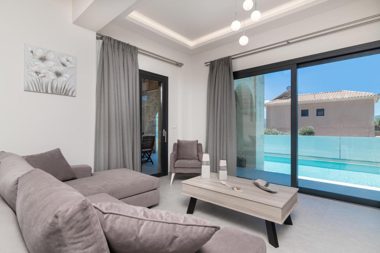 Romanza II Luxury Villa Kalamákion Extérieur photo
